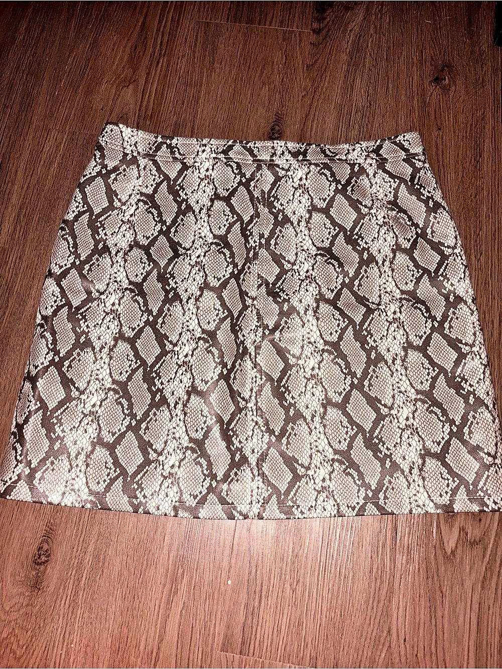 Blank NYC Snake Print Mini Skirt Size 27 Like New